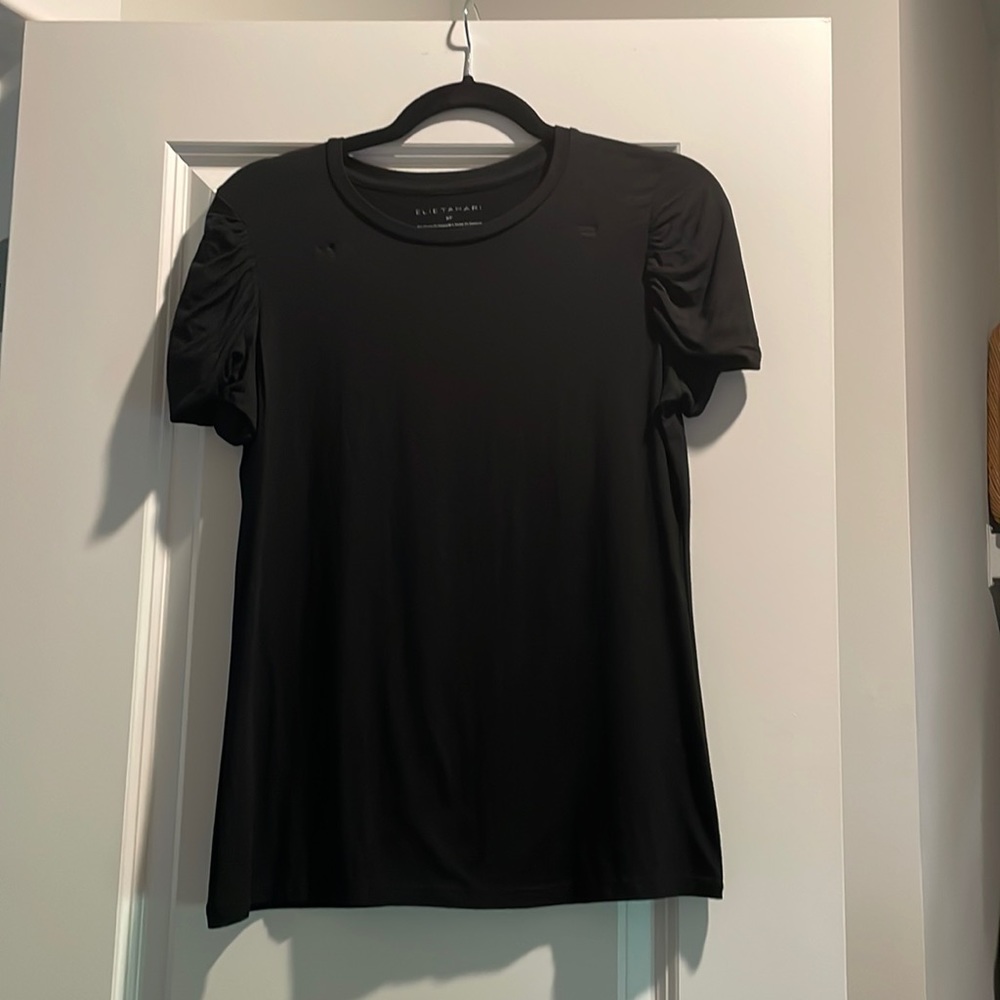Eli Tahari puff sleeve t shirt black S/P